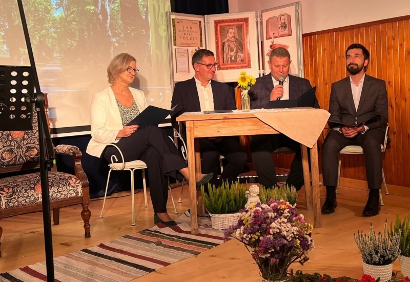 Narodowe Czytanie 2025 w Pyzówce – Poezje Jana Kochanowskiego