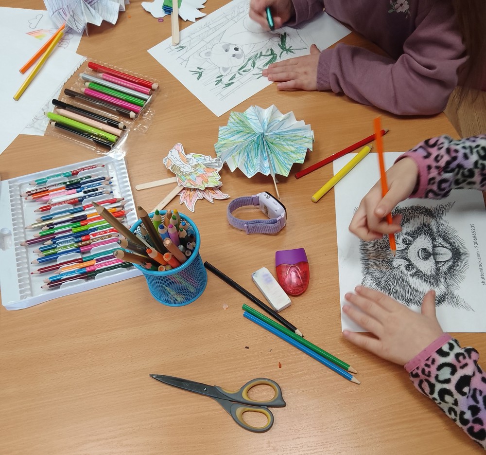 Literacko-plastyczne ferie w bibliotece
