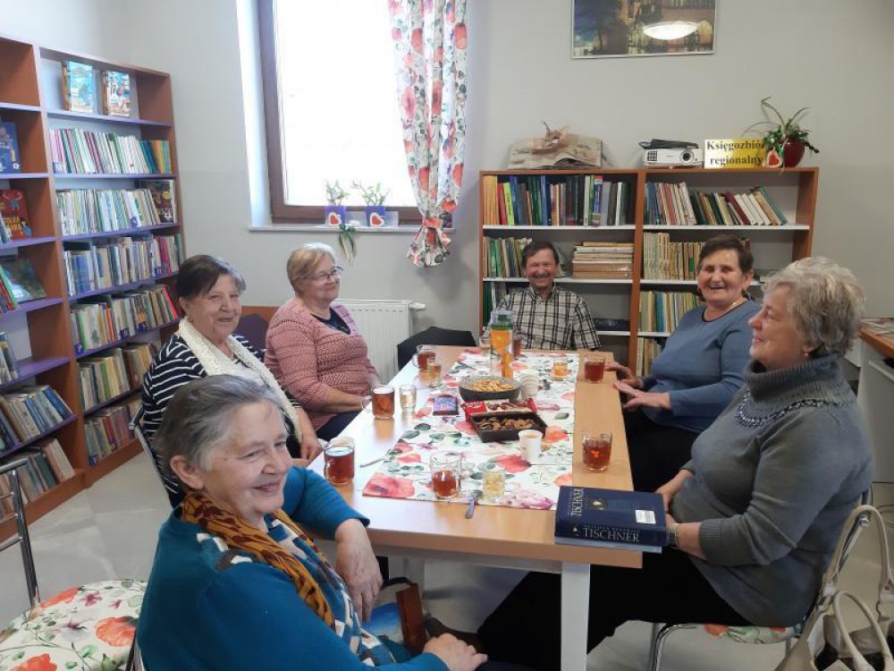 Majowe spotkania Dyskusyjnego Klubu Książki w Ostrowsku