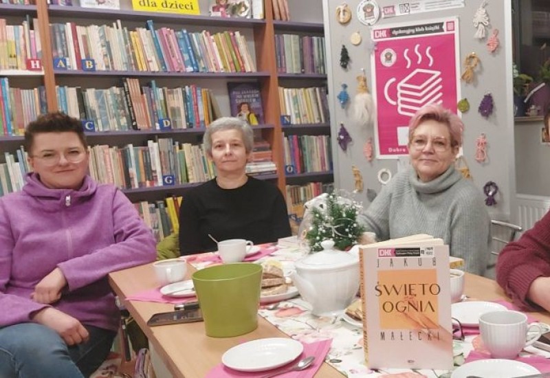 ,,Między ciałem a duchem” – o twórczości Jakuba Małeckiego