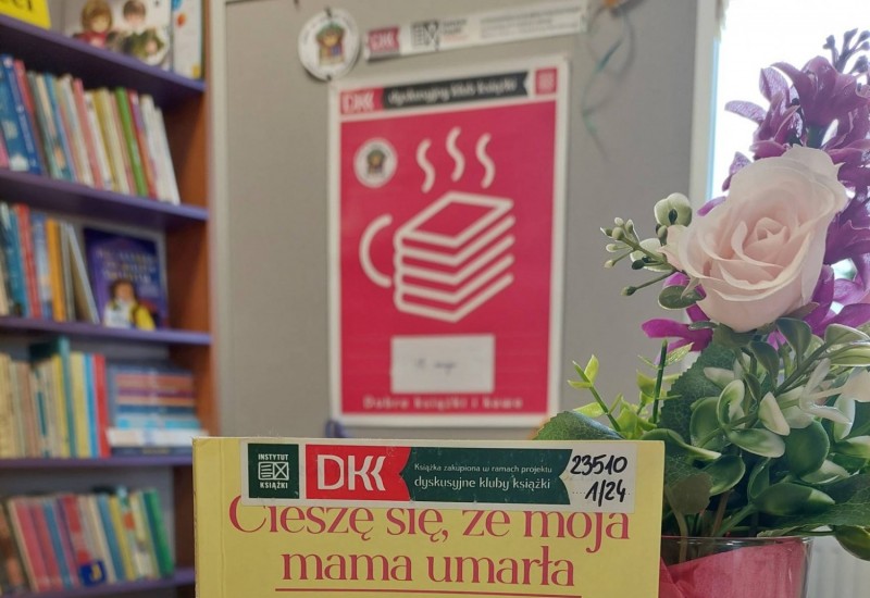 Między sławą a traumą – dyskusja o książce, która porusza do głębi
